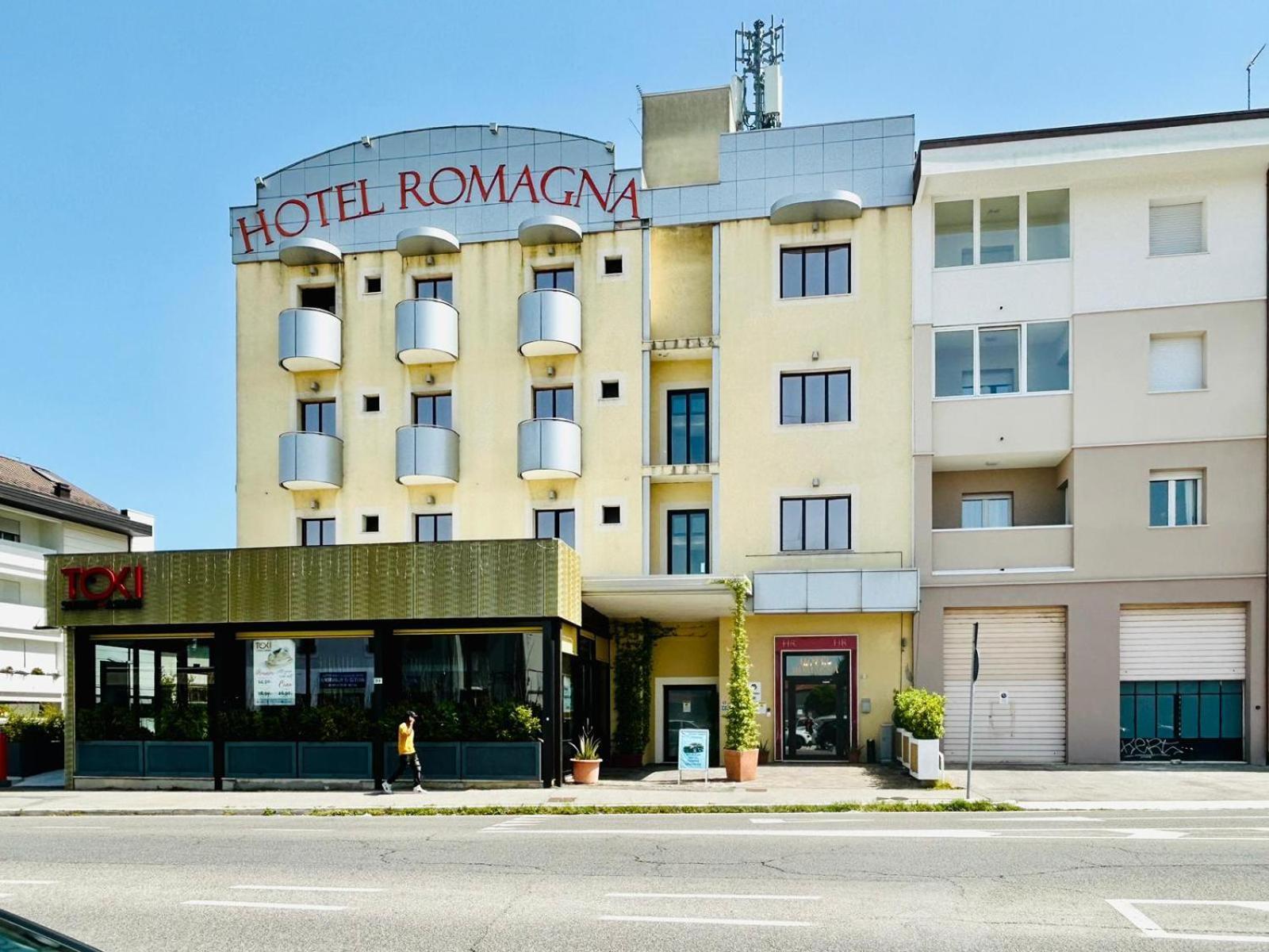 צ'זנה Hotel Romagna מראה חיצוני תמונה