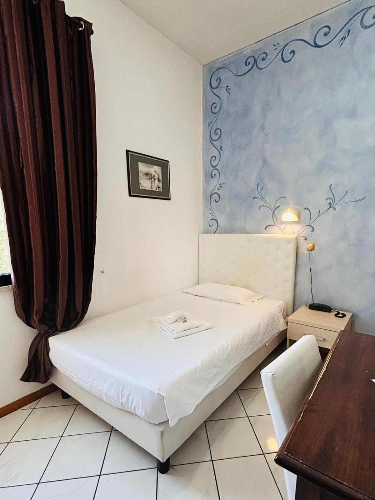צ'זנה Hotel Romagna מראה חיצוני תמונה