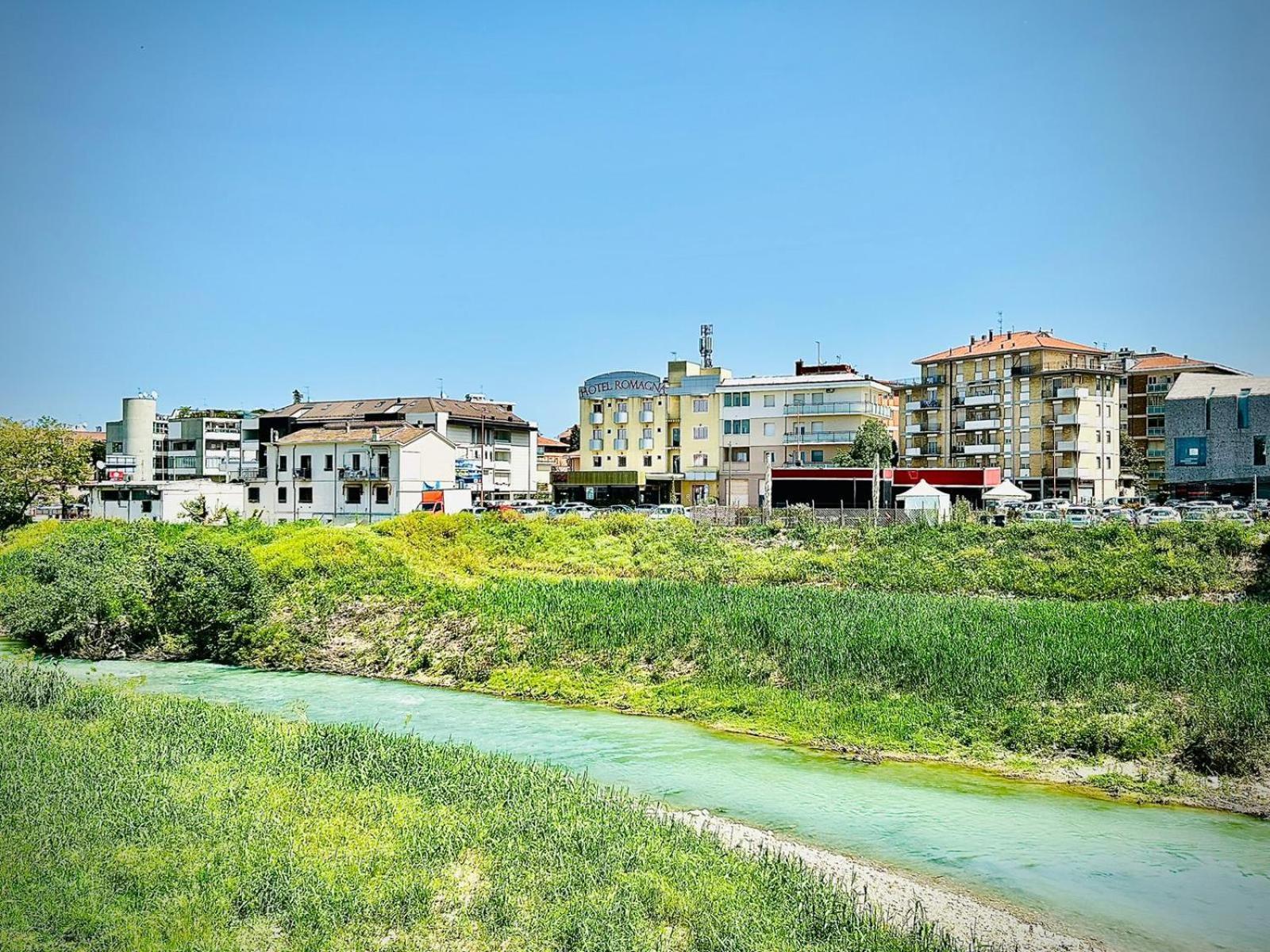צ'זנה Hotel Romagna מראה חיצוני תמונה