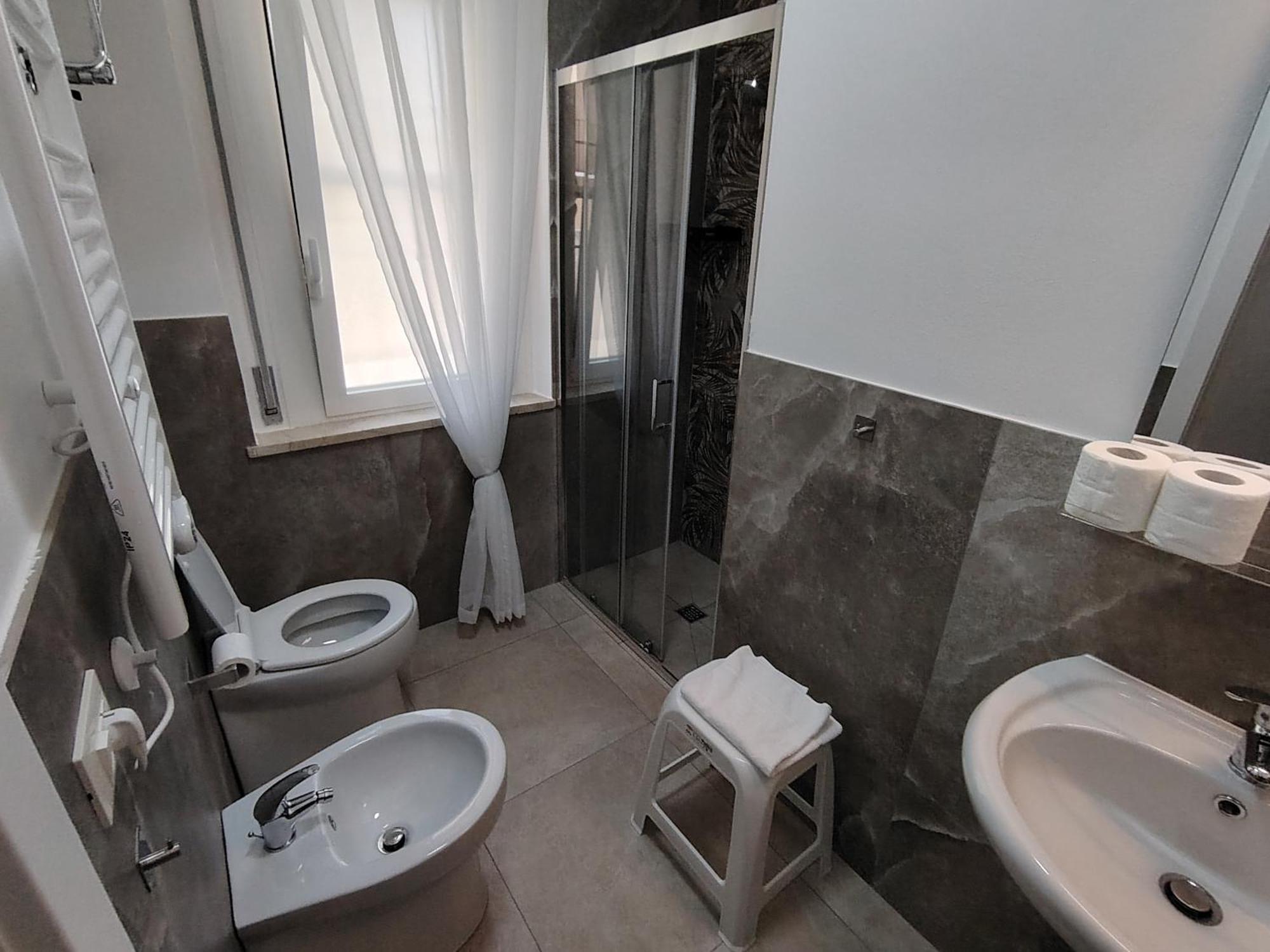 צ'זנה Hotel Romagna מראה חיצוני תמונה
